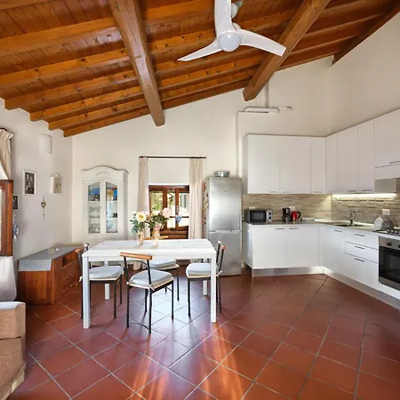 Appartement Antico Convento - Regarda Travel