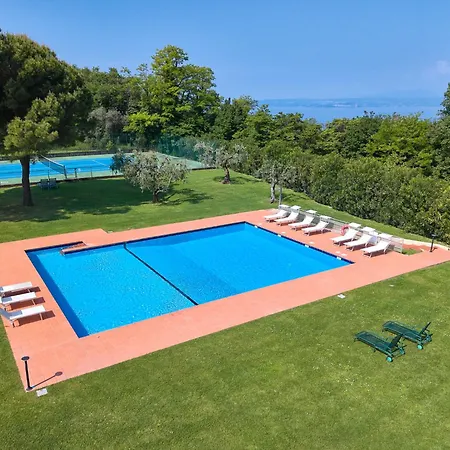Apartment Antico Convento - Regarda Travel