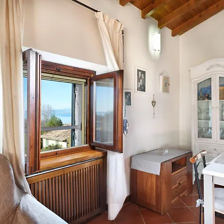 Antico Convento - Regarda Travel Apartamento